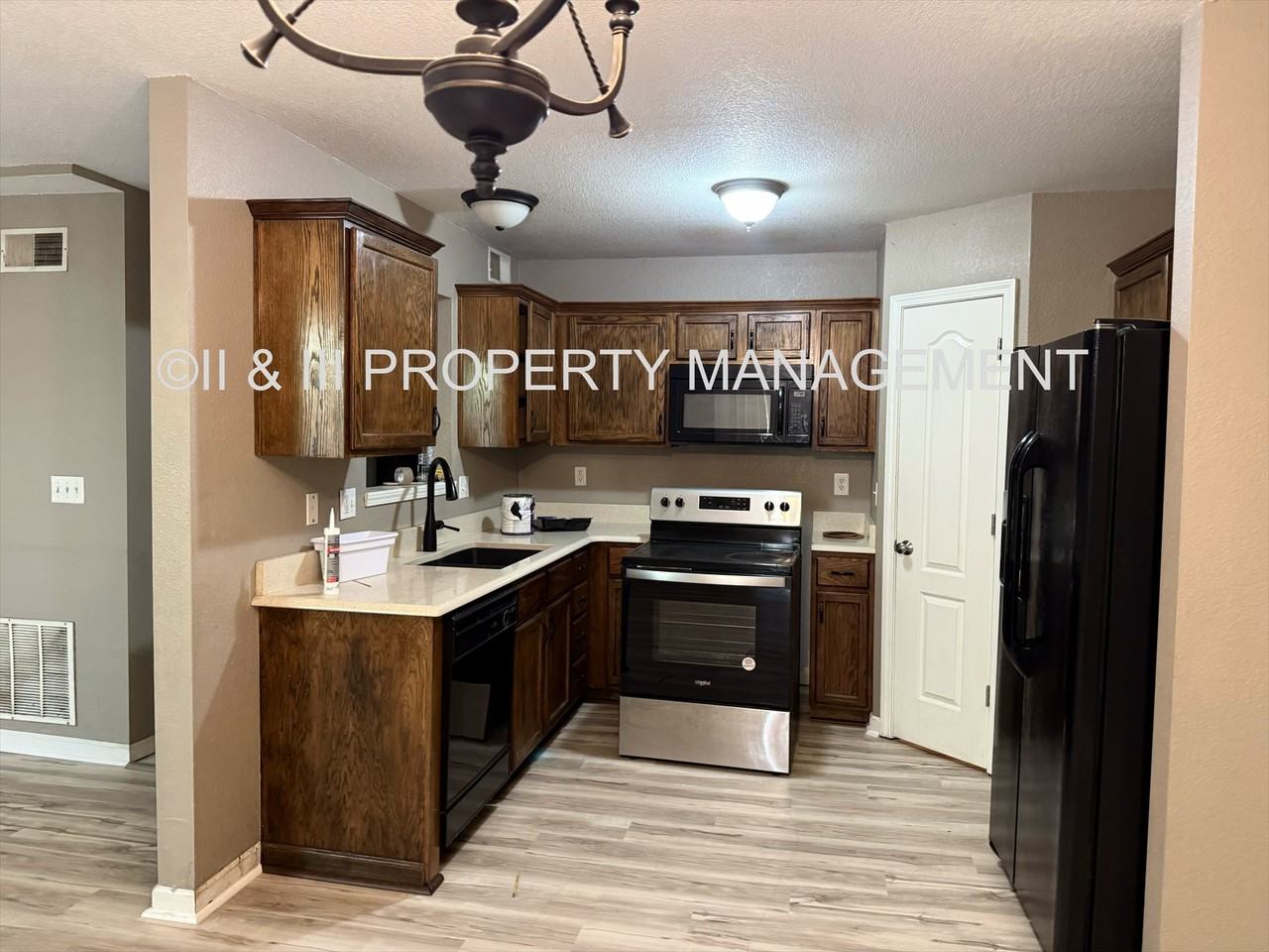 1624 Nw Samantha Ct #1 - Photo 6 of 16