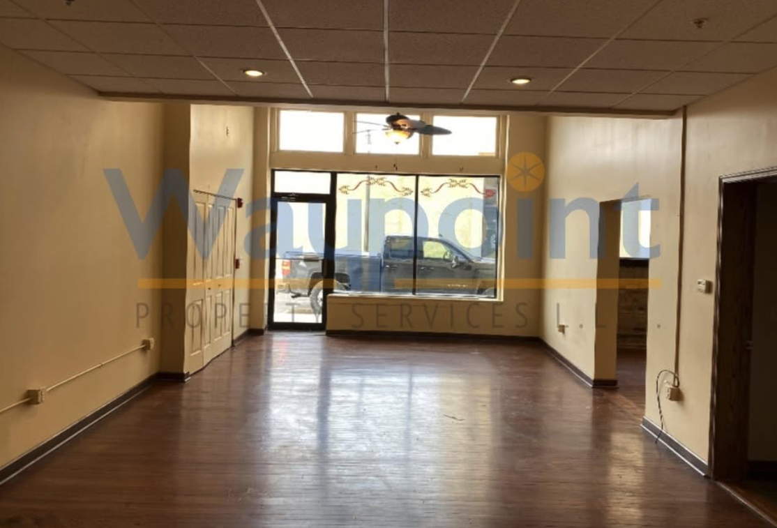 301 S Lafayette St #D - Photo 3 of 11