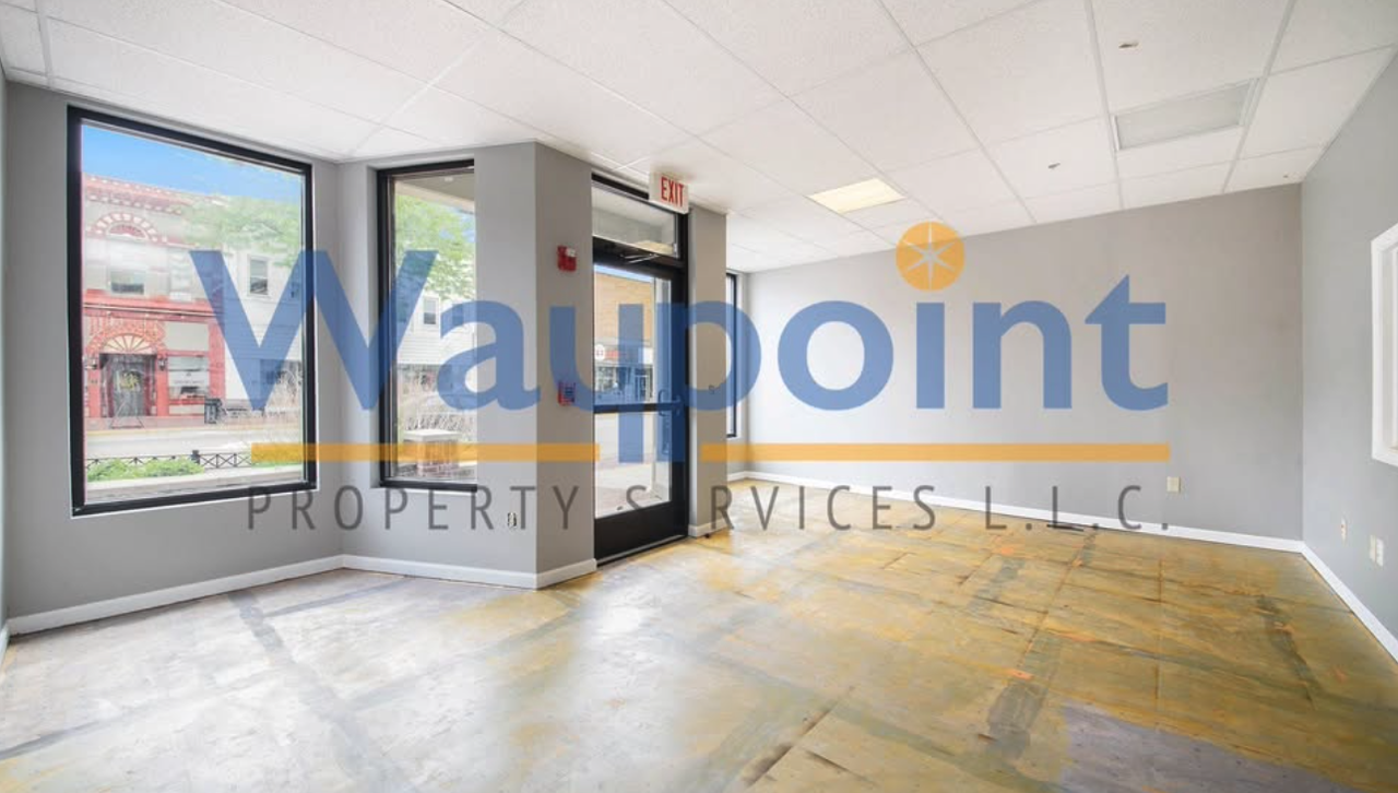 305 S Lafayette St #B - Photo 5 of 11