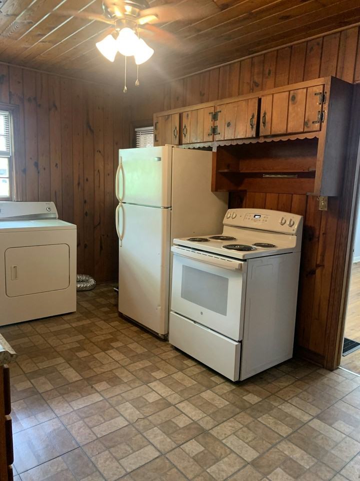 117 Shadowmoor Drive, Unit B - Photo 6 of 12