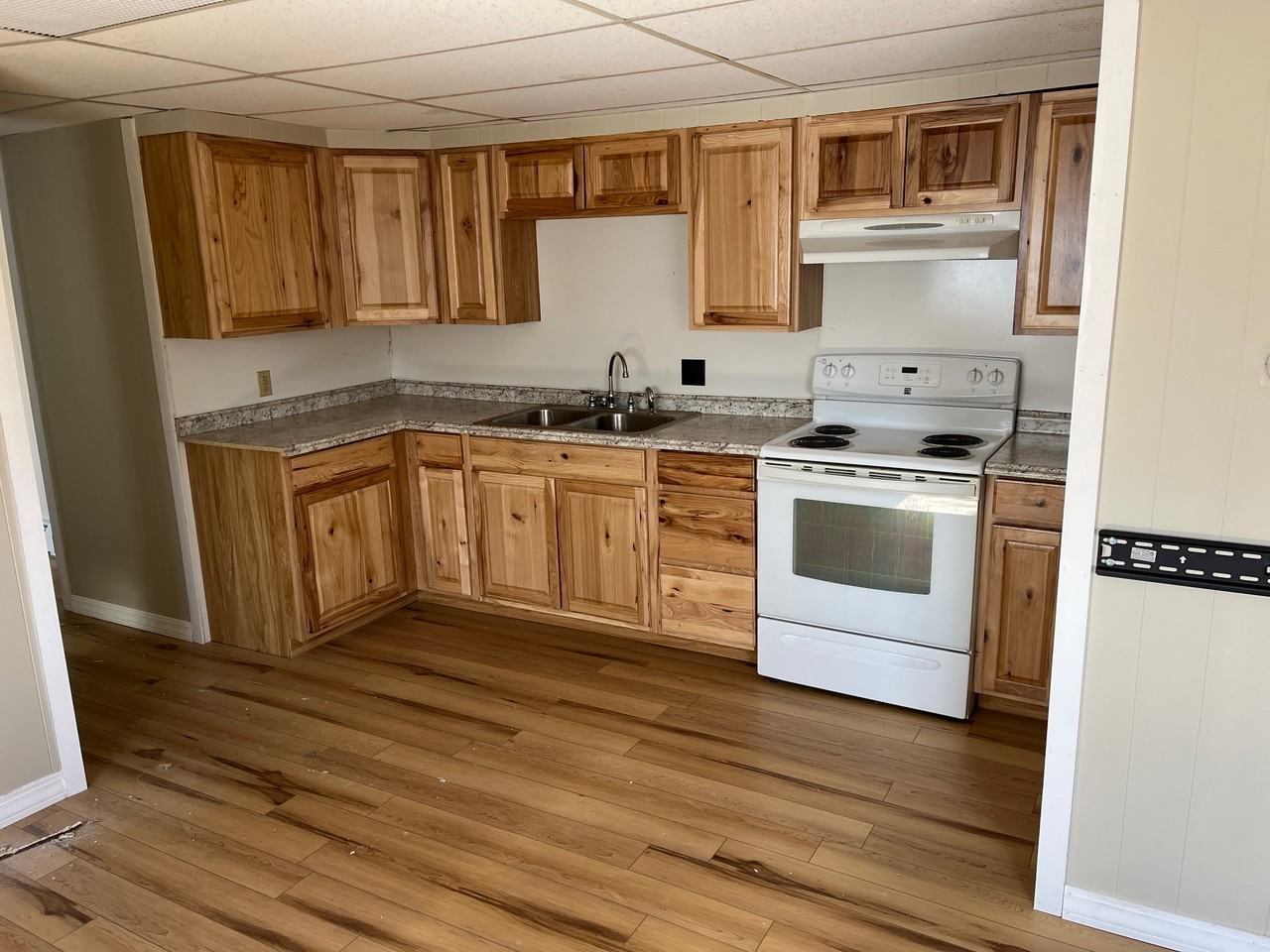 40 Aroostook Ave #1 - Photo 2 of 9