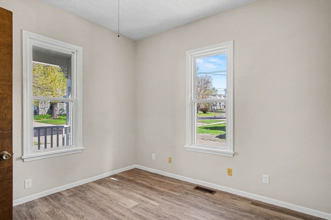 503 S Bridge St #1 - Photo 7 of 14