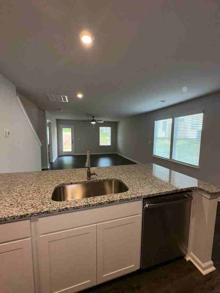 533 Winding Meadow Ln #1 - Photo 7 of 29