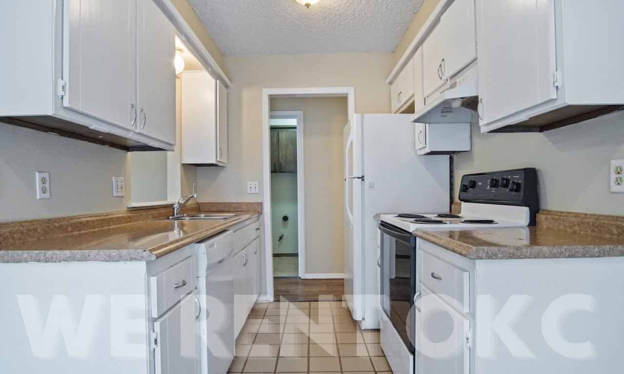6415 N Peniel Ave #1 - Photo 5 of 29