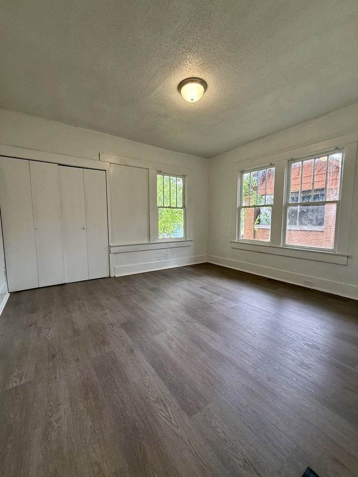 2720 23rd Street Ensley #1 - Photo 3 of 9