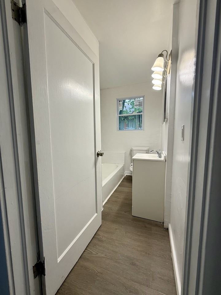 2720 23rd Street Ensley #1 - Photo 6 of 9