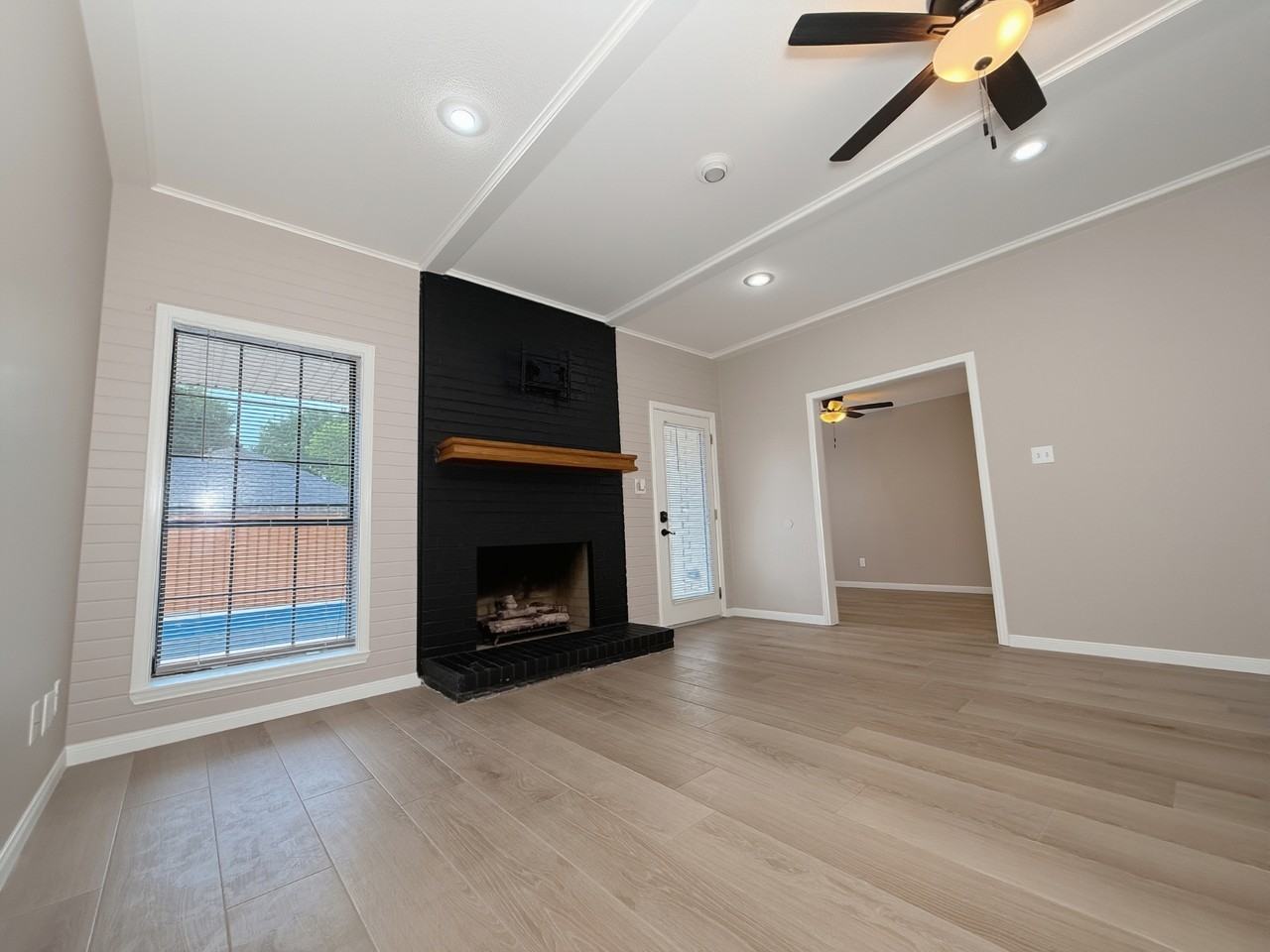 4409 Augusta Cir #1 - Photo 5 of 29