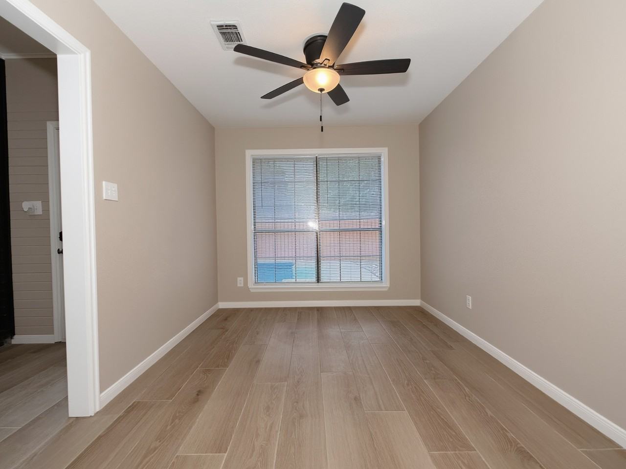 4409 Augusta Cir #1 - Photo 7 of 29