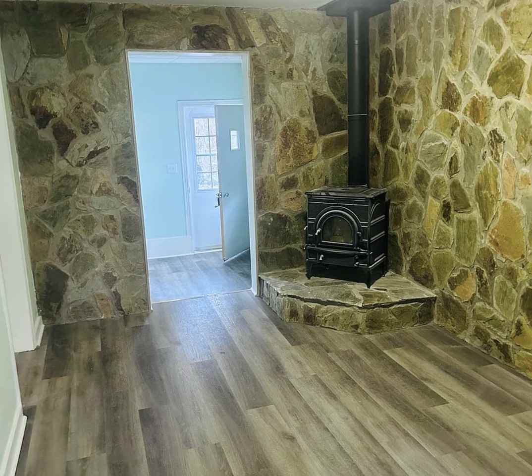 161 Honeycomb Valley Rd #1 - Photo 5 of 19