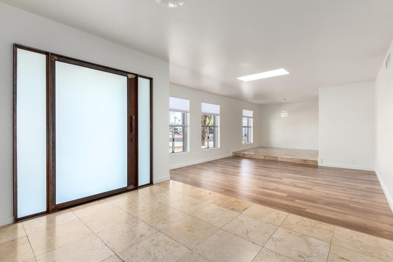 3509 E Cannon Dr - Photo 6 of 20