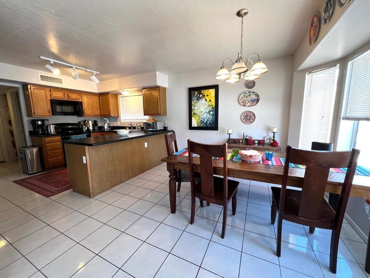 4404 E Bannock St - Photo 5 of 22