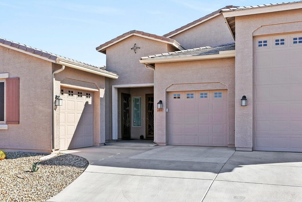24847 N 175th Dr - Photo 3 of 50