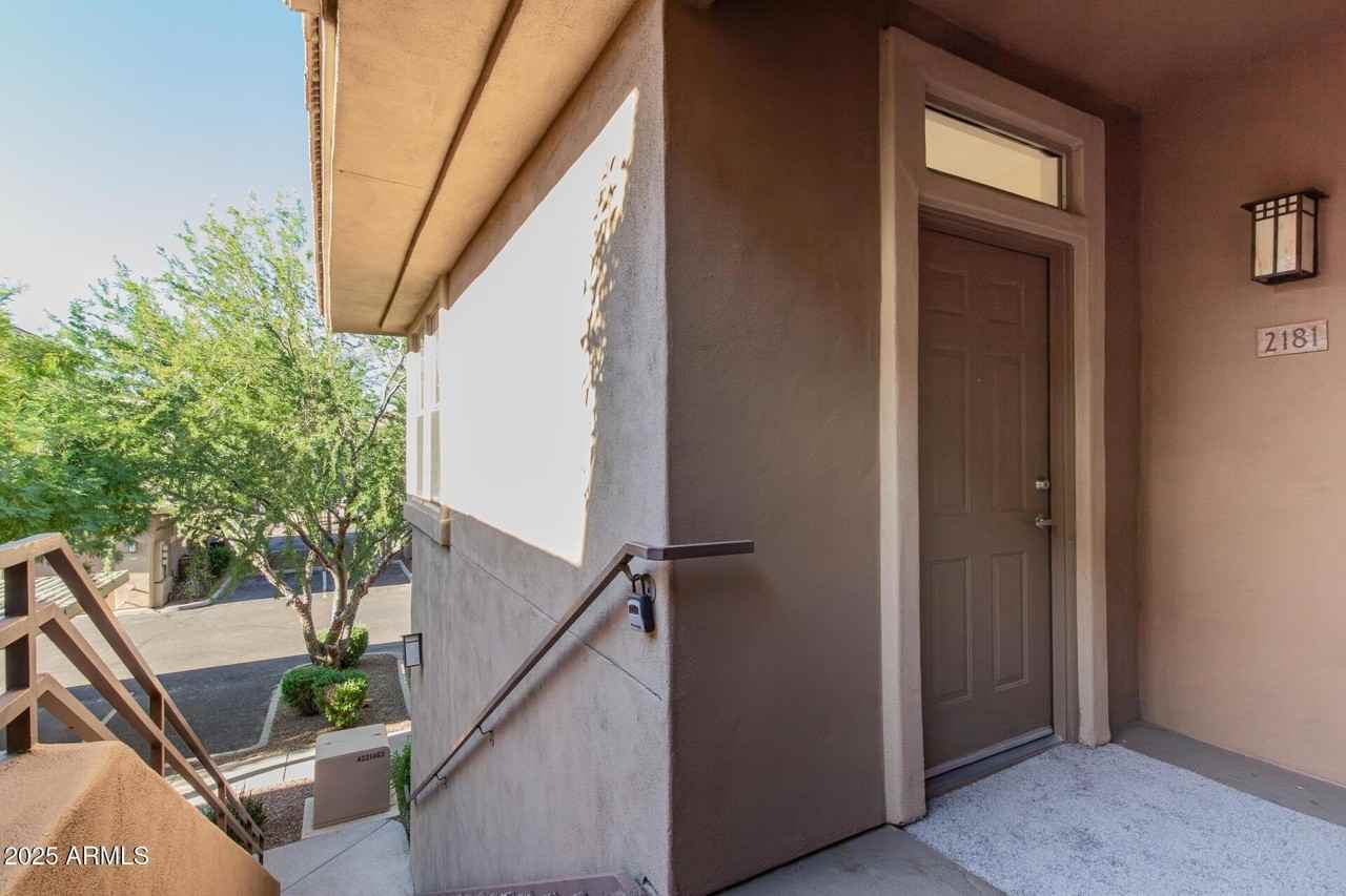 20100 N 78th Pl #2181 - Photo 4 of 42