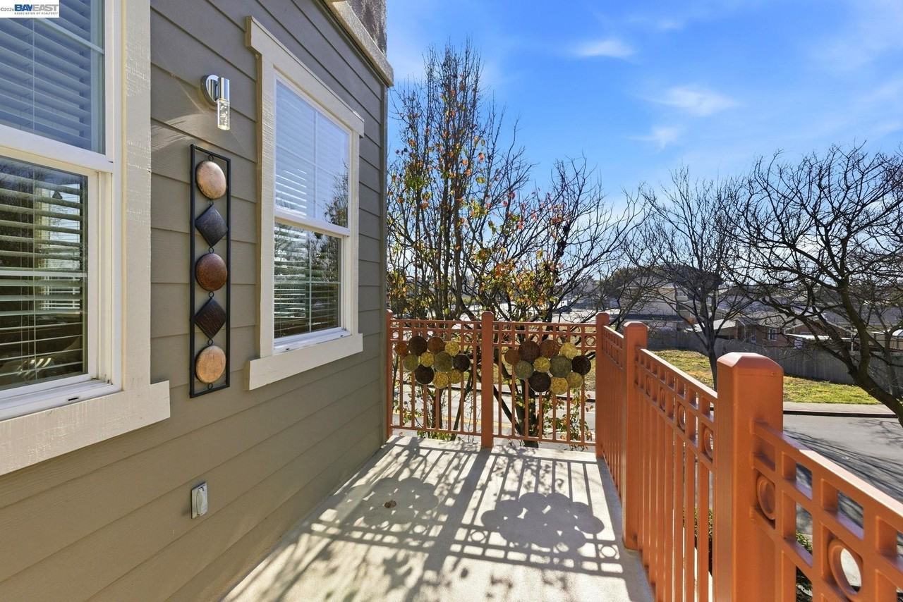 30927 Union City Blvd - Photo 7 of 24