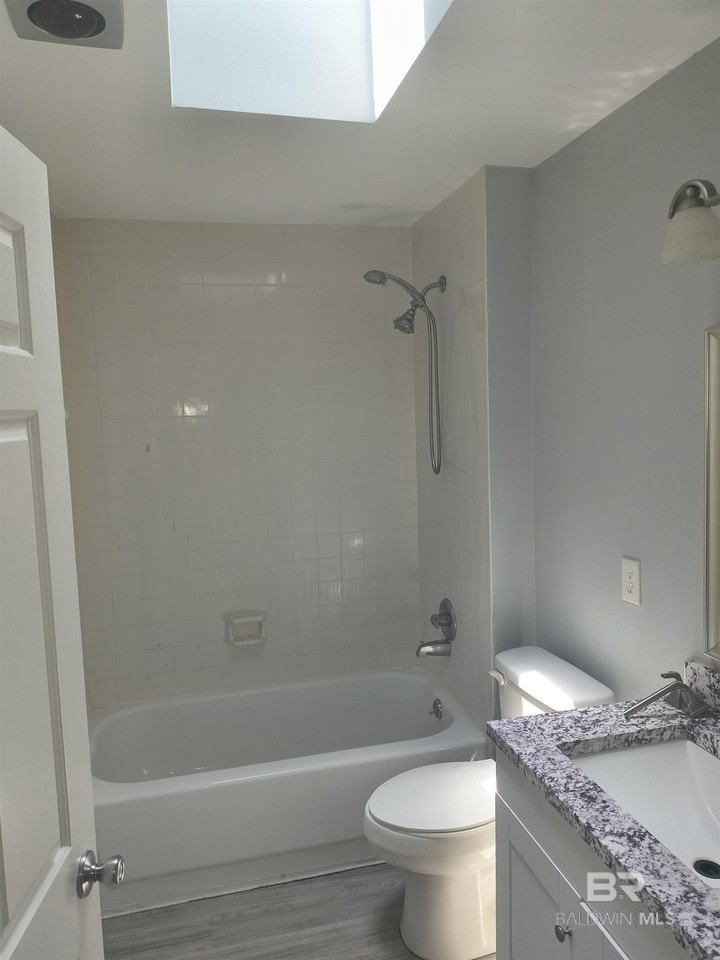 318 W Fort Morgan Rd - Photo 3 of 18