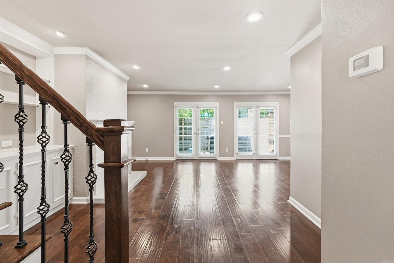 32 Kingsbridge Way - Photo 5 of 33