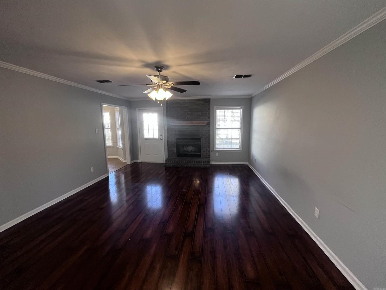 13 Red Fox Ct - Photo 4 of 27