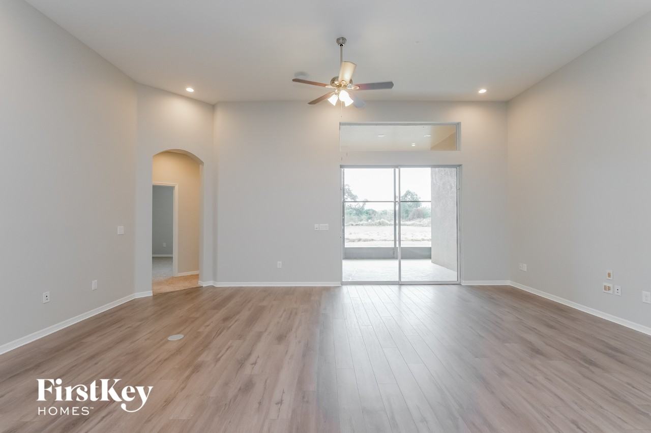 10109 Caraway Spice Ave - Photo 3 of 15
