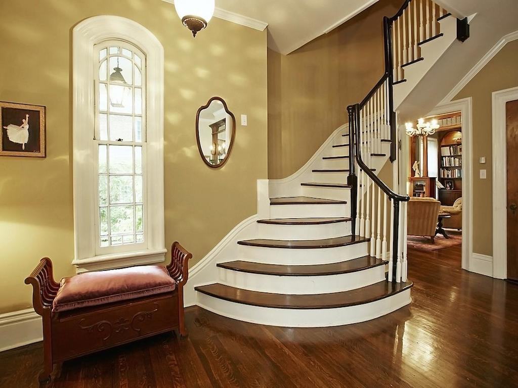 1057 Esplanade - Photo 2 of 21