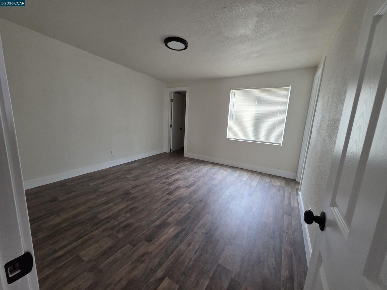 139 Ambrose Ave #A - Photo 3 of 13