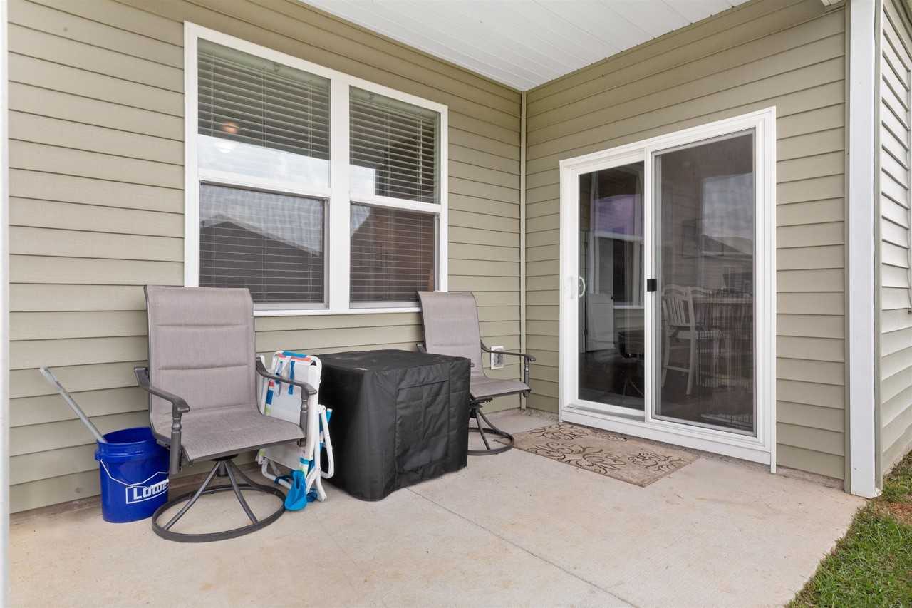 428 Bearskin Ct - Photo 5 of 29