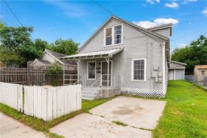 featured image of 2245 Comanche St #A