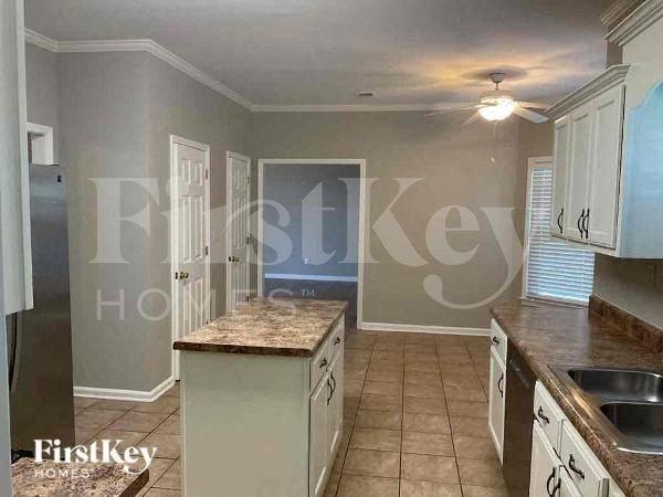 350 E Nolley Dr - Photo 5 of 10
