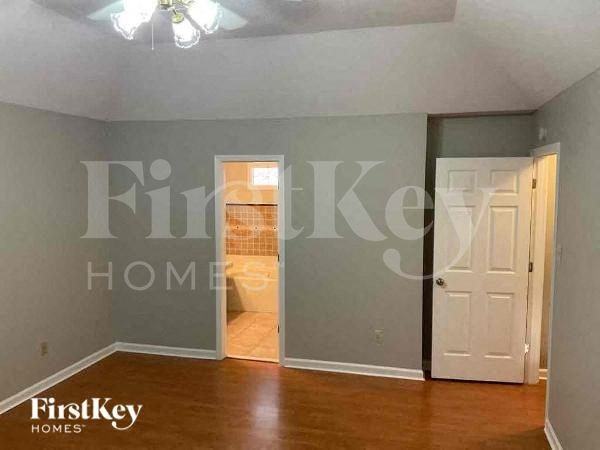 350 E Nolley Dr - Photo 6 of 10