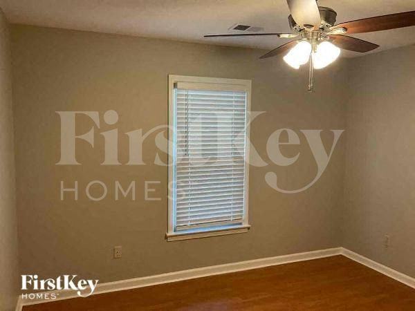 350 E Nolley Dr - Photo 7 of 10