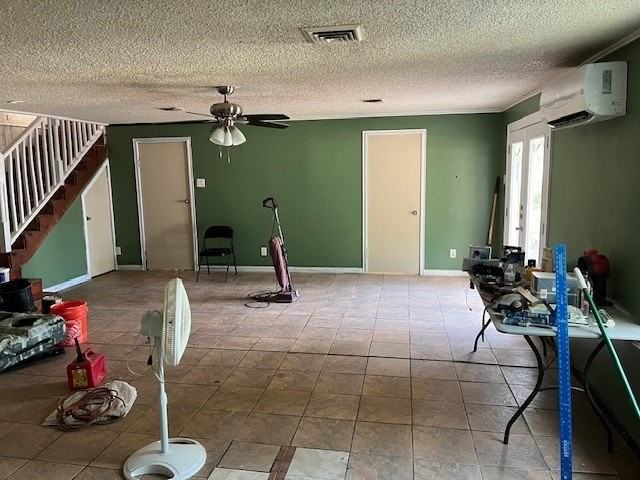 902 S Lamont St - Photo 7 of 10