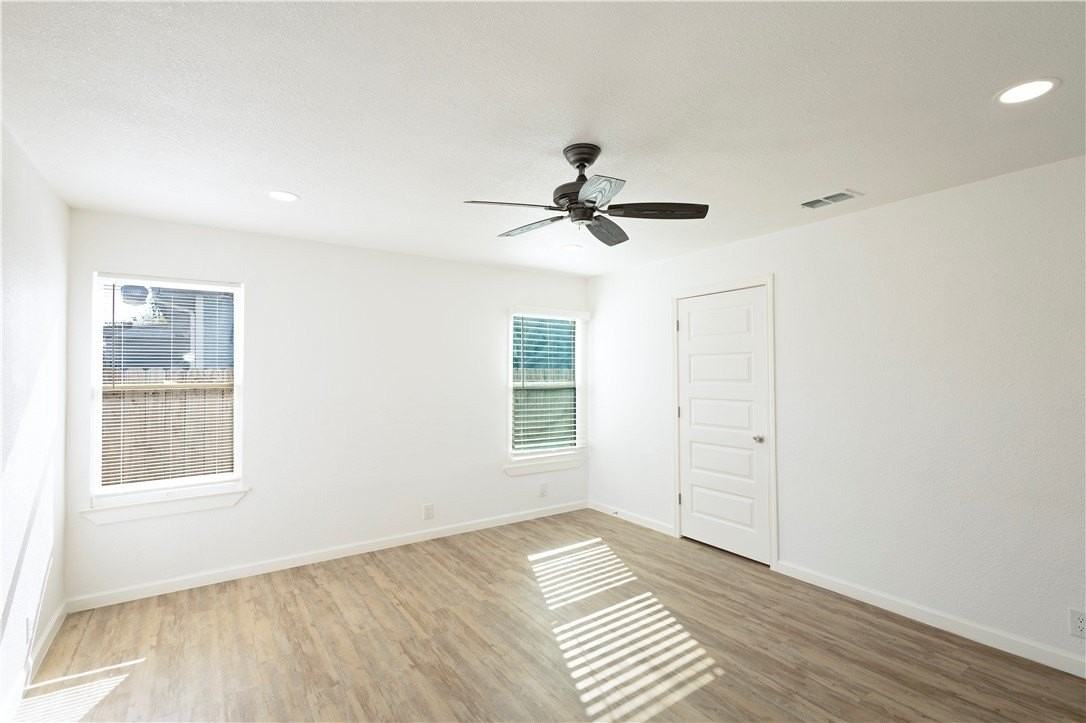 4505 Up River Rd - Photo 3 of 18