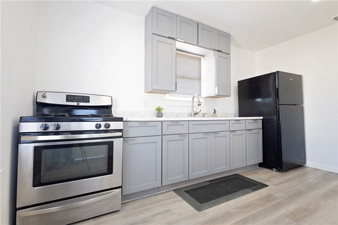 4505 Up River Rd - Photo 6 of 18