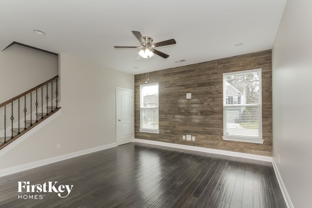 3305 Christopher Jacob Ct - Photo 4 of 15