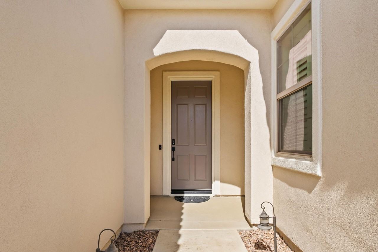 80592 Avenida Santa Eugenia - Photo 3 of 28