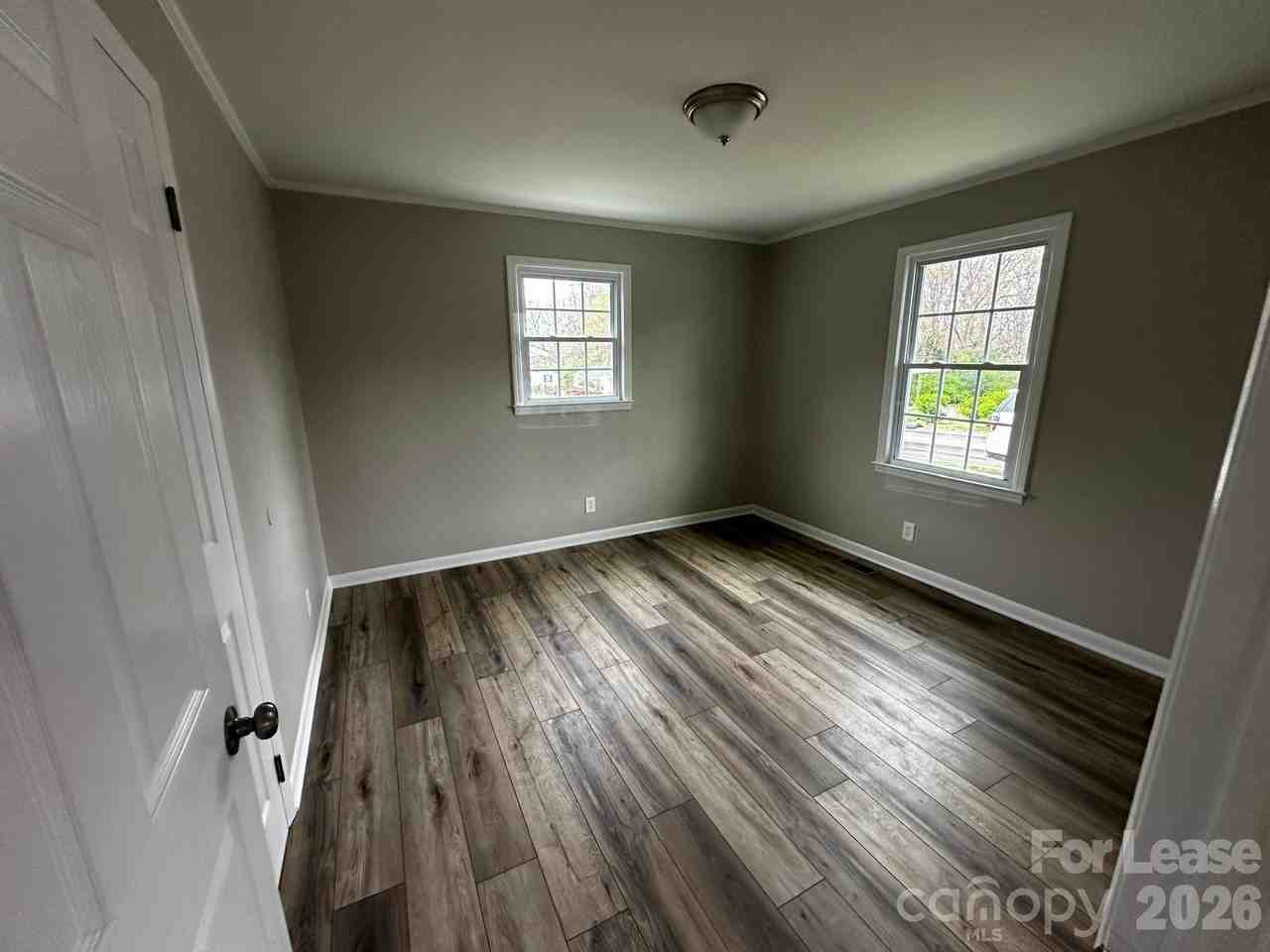 1141 Faile St - Photo 2 of 11