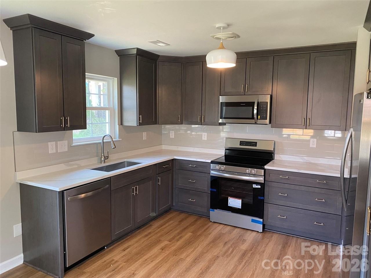 804 Matheson Ave - Photo 5 of 7