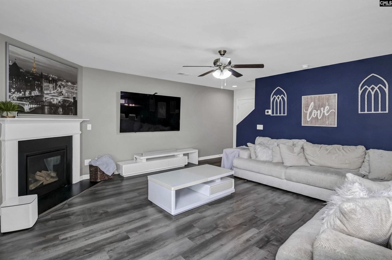 18 Manchurian Ct - Photo 6 of 45