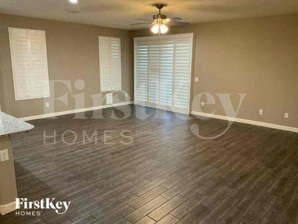 4151 W Goldmine Mountain Dr - Photo 3 of 10