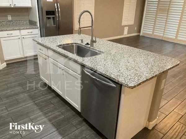 4151 W Goldmine Mountain Dr - Photo 6 of 10