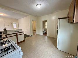 featured image of 132 Locust St #16