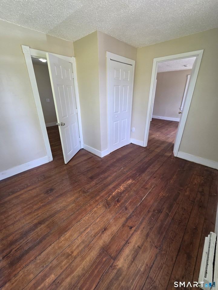 22 Lakeview St #1 - Photo 7 of 20