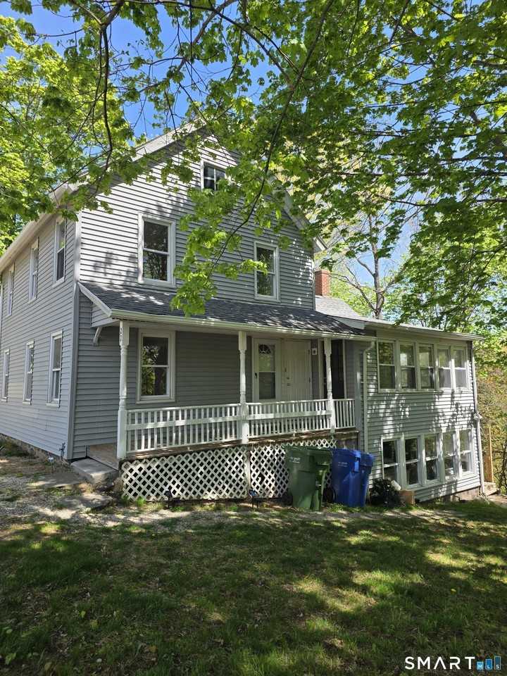 22 Lakeview St #2 - Photo 2 of 18