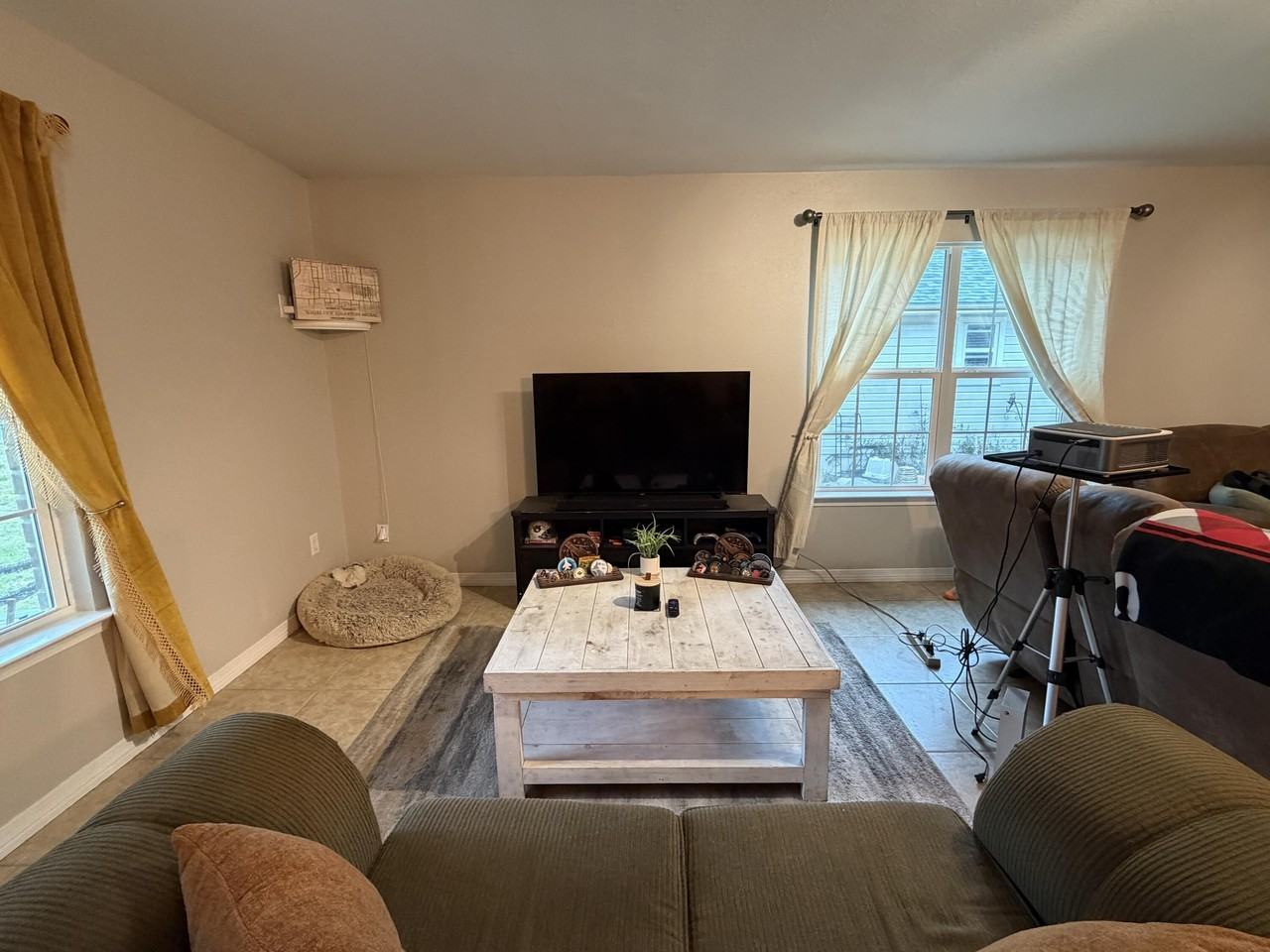 138 Adams St - Photo 7 of 26