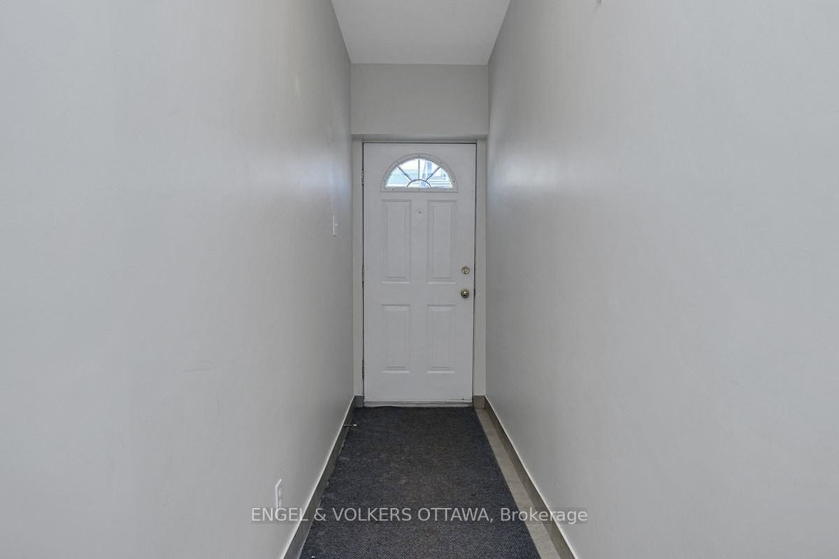 504 Hilson Ave - Photo 4 of 22