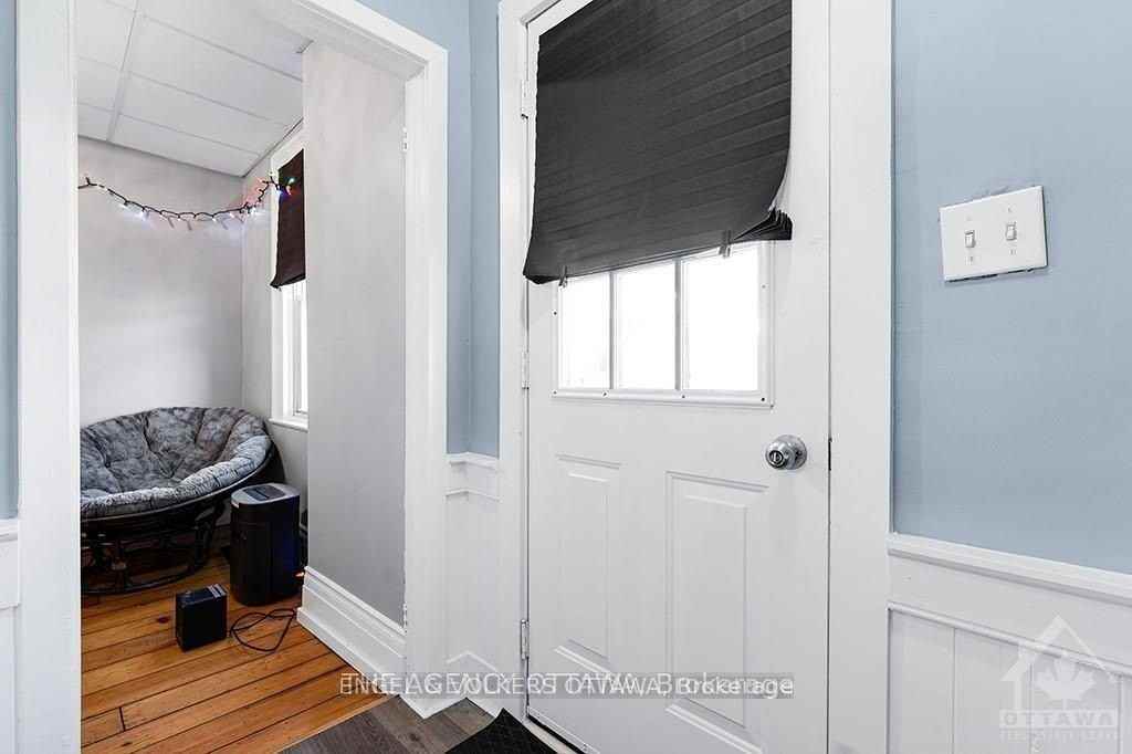 139 Reserve Street S B - Photo 5 of 16