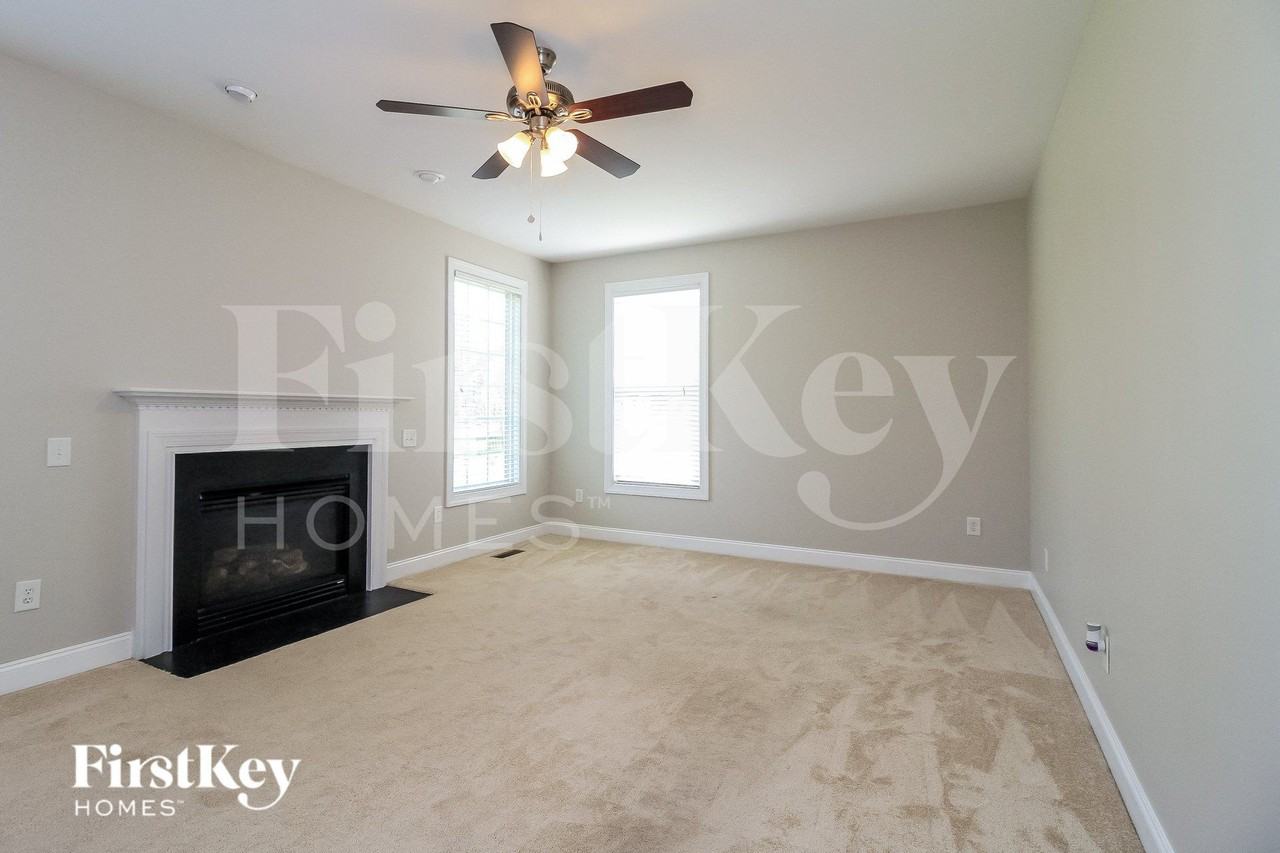 4012 Ballard Farm Rd - Photo 3 of 15