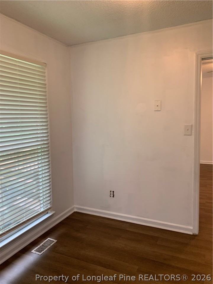 3331 Annawood Ct - Photo 7 of 20