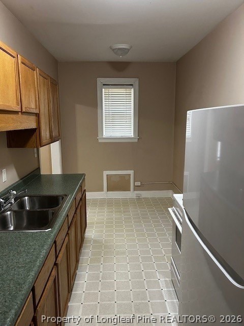 100 Bradford Ave #4 - Photo 5 of 8