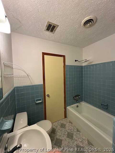 909 Southview Cir #B - Photo 7 of 7