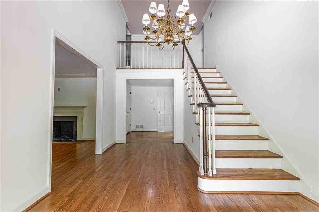 4765 Paran Vly Nw - Photo 7 of 50
